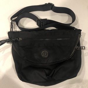 Lululemon Festival Bag